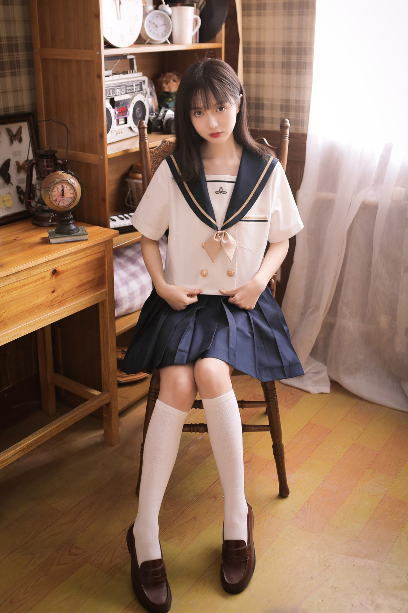 https://fulmo-img-server.com/unicoll/e5ab1d54-c6dc-46c4-98b0-74aa2db6f14c.jpg
