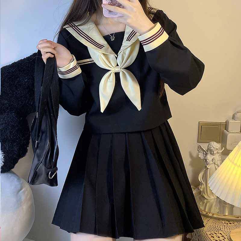 https://fulmo-img-server.com/unicoll/e7d3e97a-4696-4fae-99e0-ce001174f308.jpg