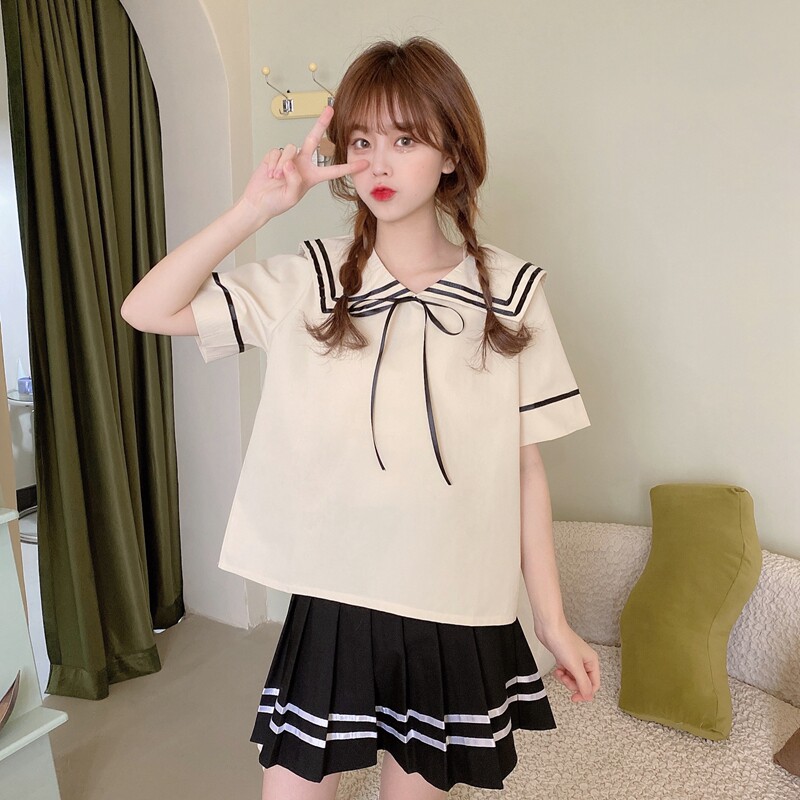 https://fulmo-img-server.com/unicoll/e7e0e8e3-dc04-4e37-b40f-ef5e657ff273.jpg