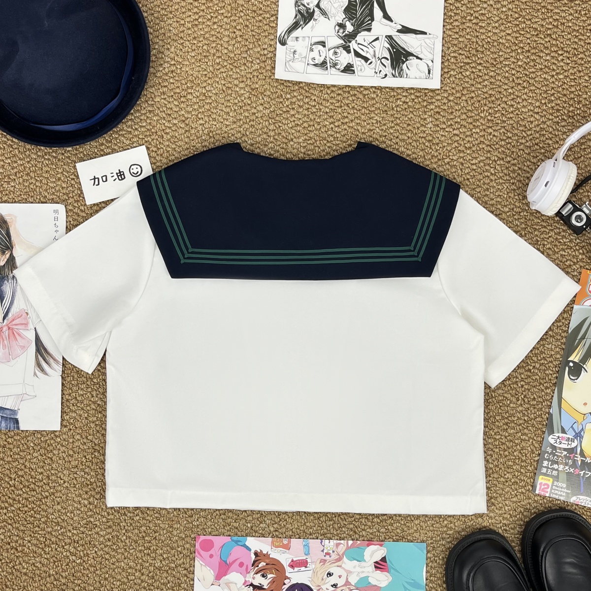 グリーンの水玉リボン　セーラー服