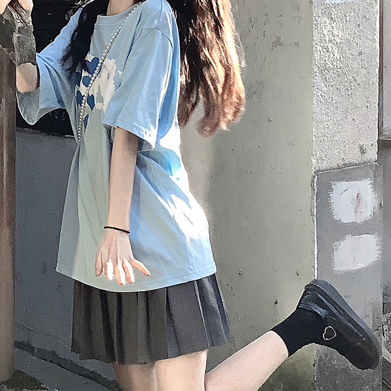 ミドル丈プリーツ制服スカート