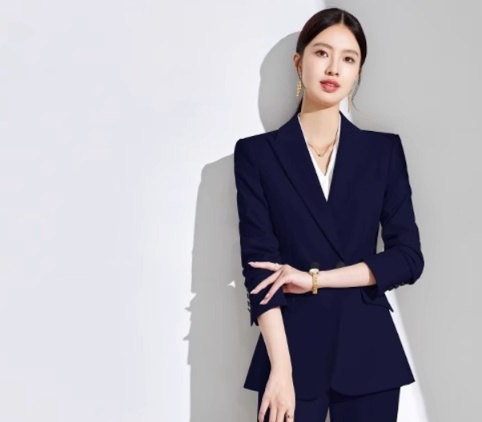 制服スカート 端正なシルエットの上質タイトスカート制服