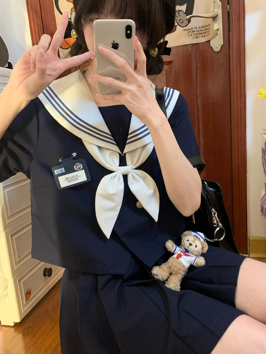 制服スカート 伝統的ラインセーラー制服スカート