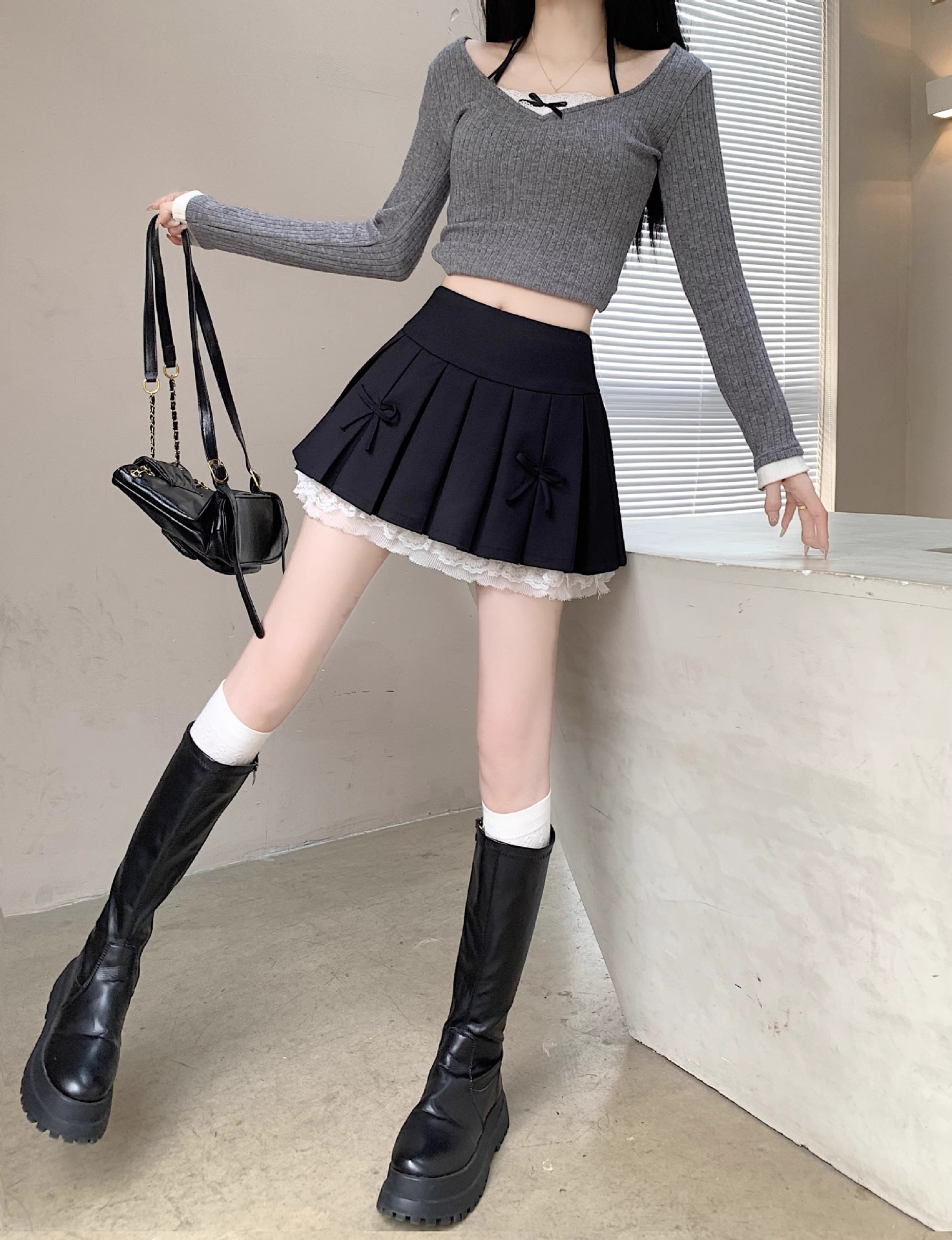 リボン付きプリーツ制服スカート