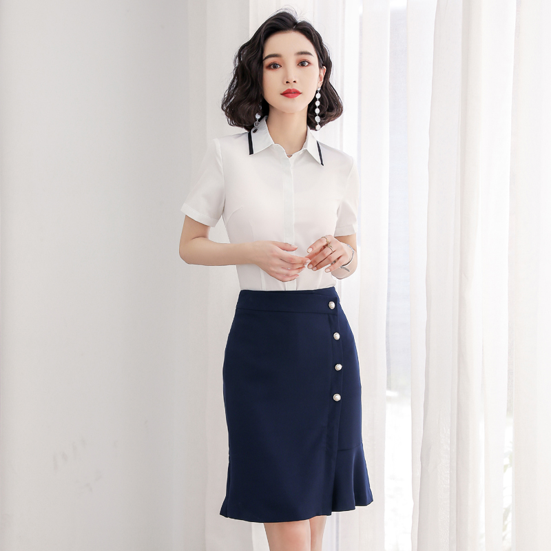 制服スカート フロントボタンタイトスカート