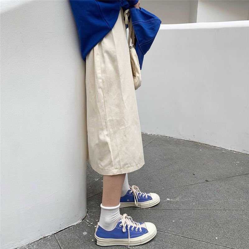 制服スカート 生成エラーです