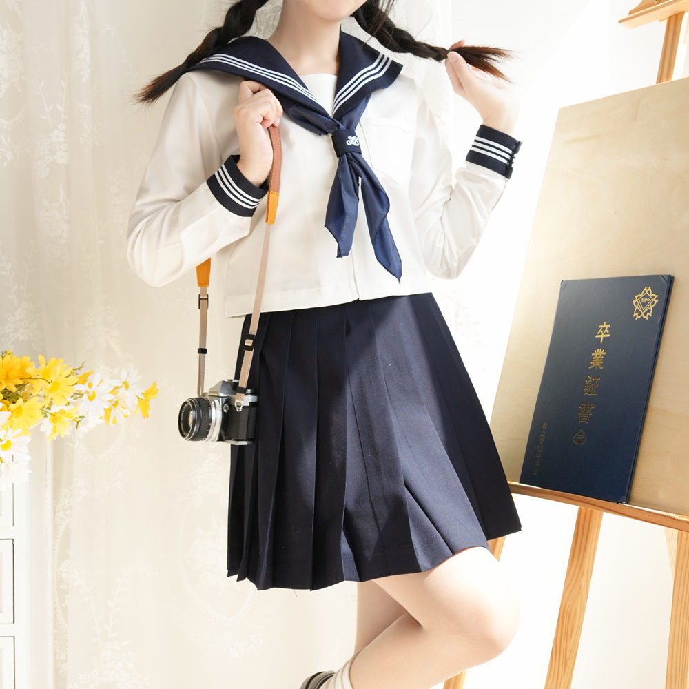 制服スカート 制服スカート 清楚感あふれる伝統セーラー服