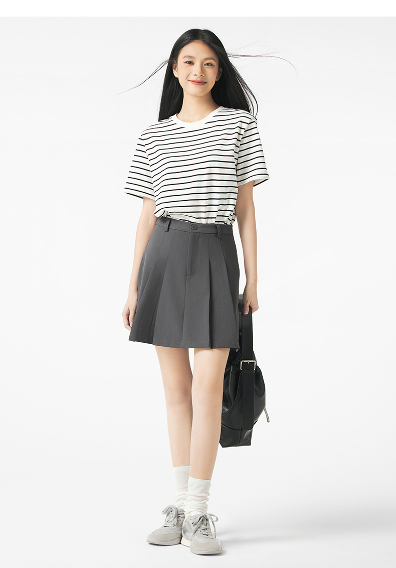 アシンメトリープリーツ制服スカート