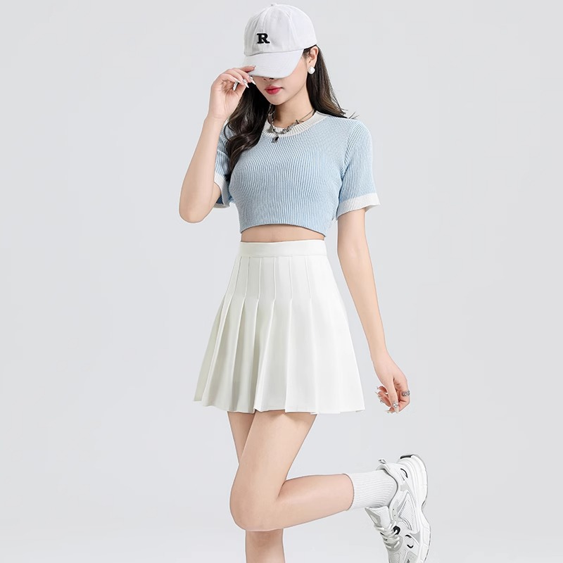 制服スカート すっきりシルエットプリーツミニ