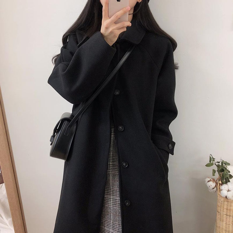 黒ファッション 上品ダブルボタンロング丈ウールコート