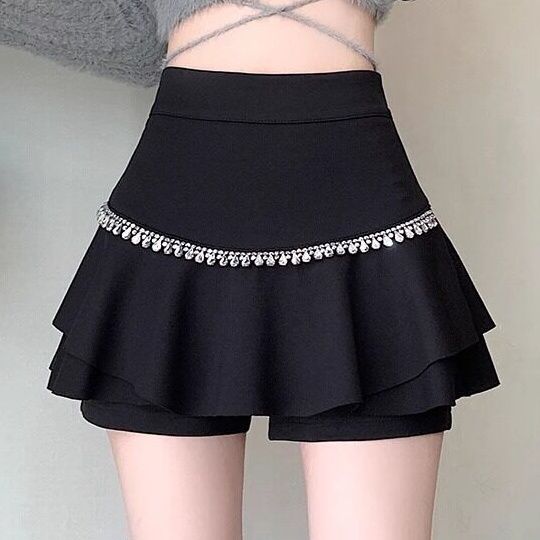 黒ファッション ビジュー付きティアードフリルショートパンツ一体型スカート