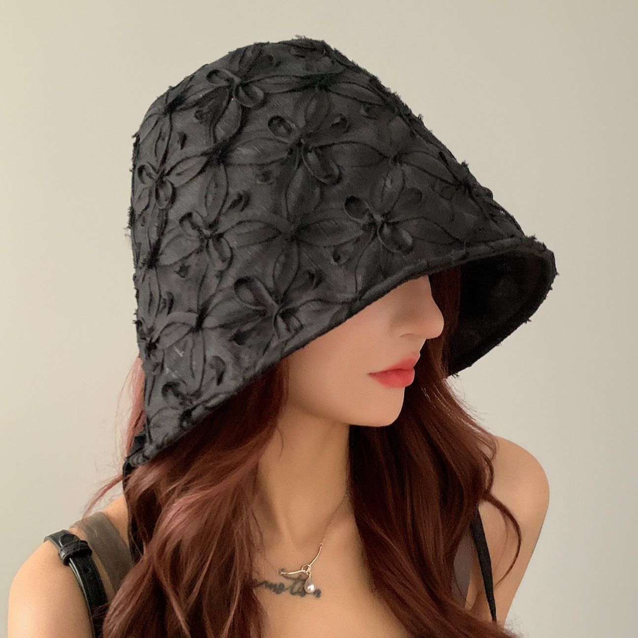 黒ファッション 立体フラワー刺繍バケットハット