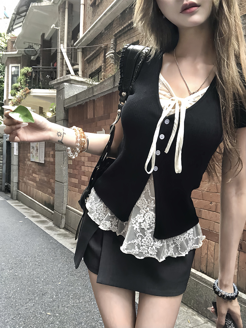 https://fulmo-img-server.com/vizac/314e0bb9-b488-4e0e-90fd-25ce12381144.jpg