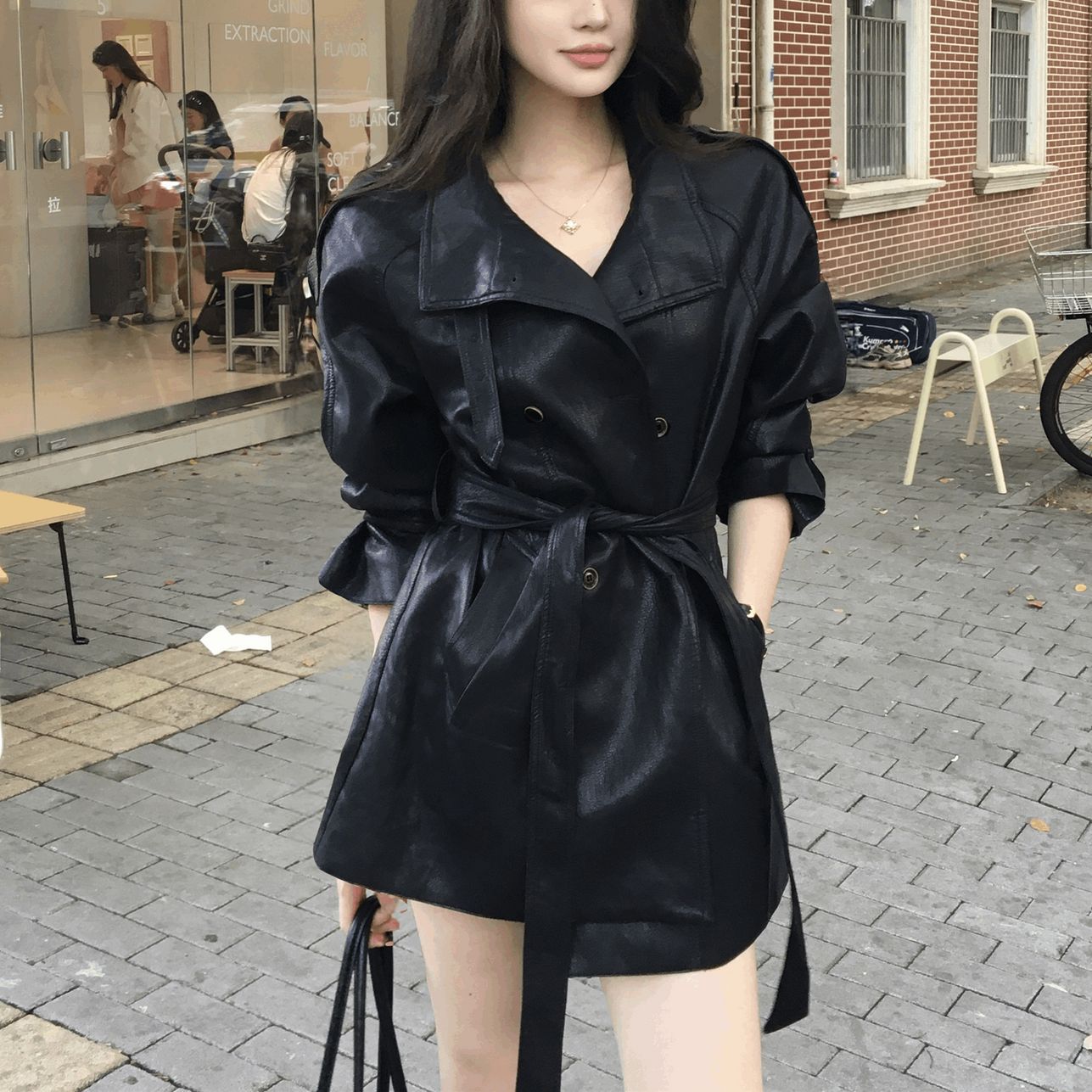 https://fulmo-img-server.com/vizac/325bd0ac-415a-45f0-ae14-89e9ead0a98c.jpg