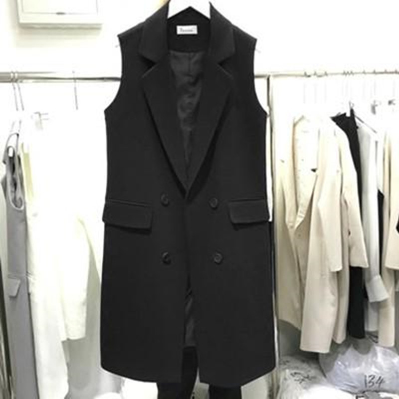 黒ファッション ダブルブレスト仕立てのテーラードロングベスト
