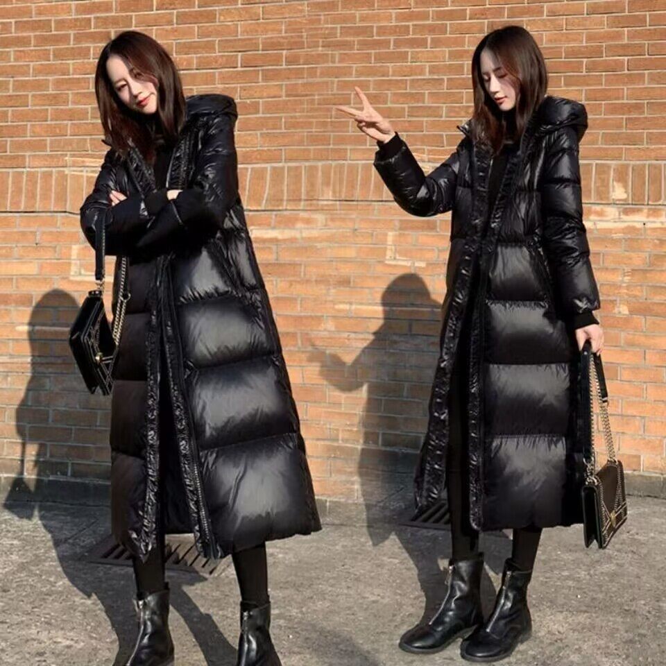 黒ファッション 光沢素材ロング丈中綿入りフード付きダウンコート