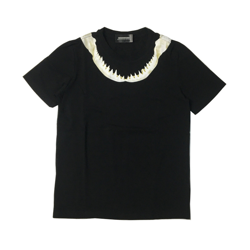 黒ファッション 鮫の歯デザイン襟元個性派半袖Tシャツ