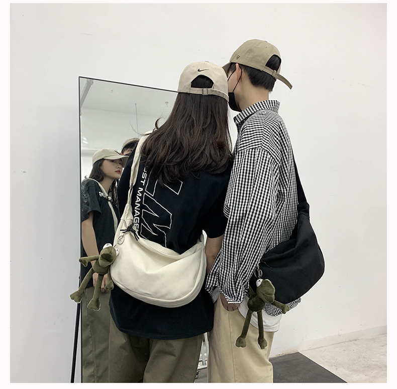 https://fulmo-img-server.com/waistpouch-lab/076d9e70-900d-4385-a9ca-262a1b9e00a5.jpg