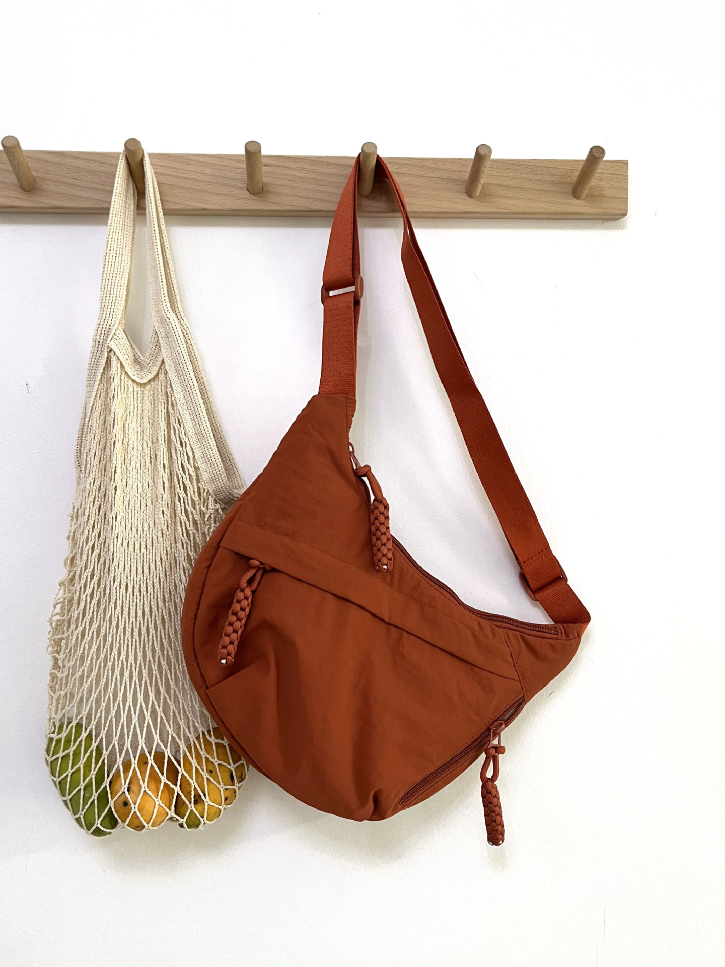 https://fulmo-img-server.com/waistpouch-lab/099fd29d-8b9c-4bc1-ac6e-3fc5887553ab.jpg