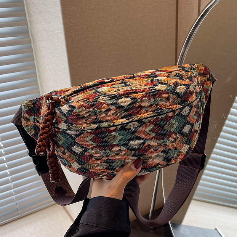 https://fulmo-img-server.com/waistpouch-lab/0d6b730d-370f-45e3-aba4-2cbd660b87fa.jpg