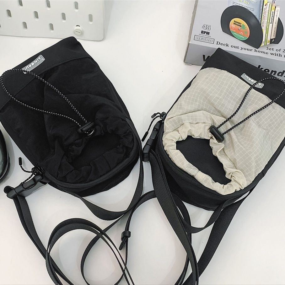 https://fulmo-img-server.com/waistpouch-lab/1761880129001_kxivdonj_yw9cpiol.jpeg