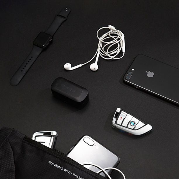 ウエストポーチ スリムフィットランニングポーチ