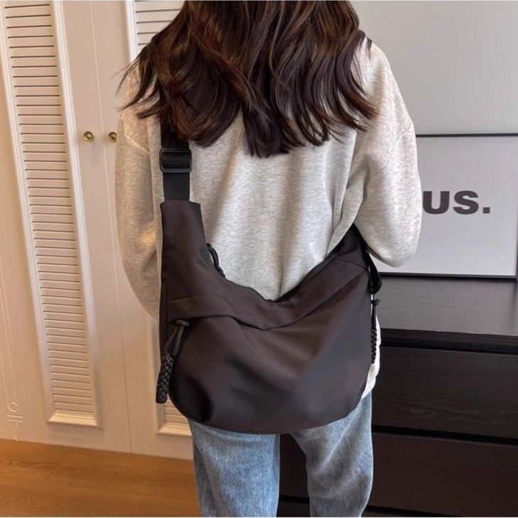 ウエストポーチ　ナイロンウエストポーチ