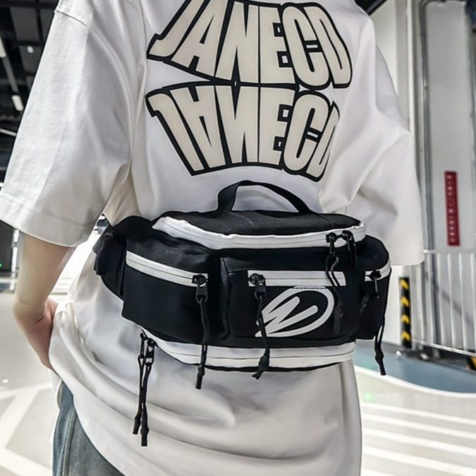 https://fulmo-img-server.com/waistpouch-lab/1788312960990_uh4mctsi_c70igrm2.jpeg