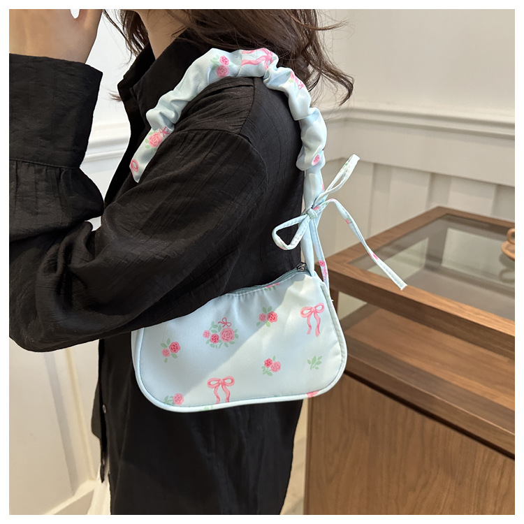 https://fulmo-img-server.com/waistpouch-lab/1d498da1-3a8e-408f-a80d-a2fceb3ba418.jpg