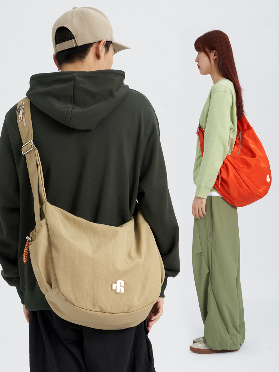 https://fulmo-img-server.com/waistpouch-lab/23f7a726-e0fa-4134-bdda-64544539157d.jpg