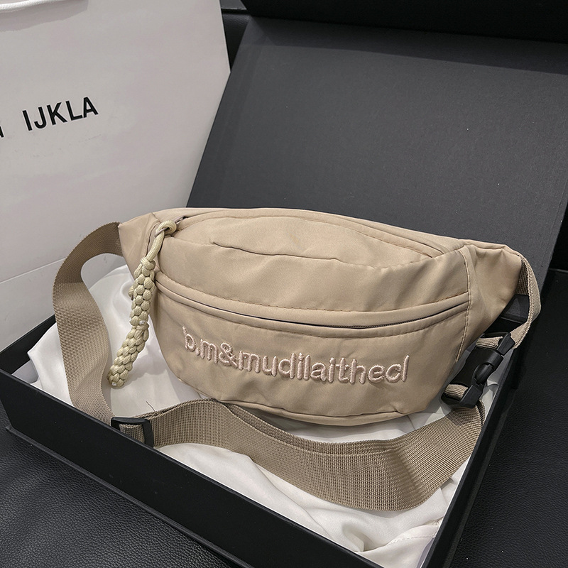 https://fulmo-img-server.com/waistpouch-lab/2d9c5c15-9427-4ede-81e1-cf982c1eaea0.jpg