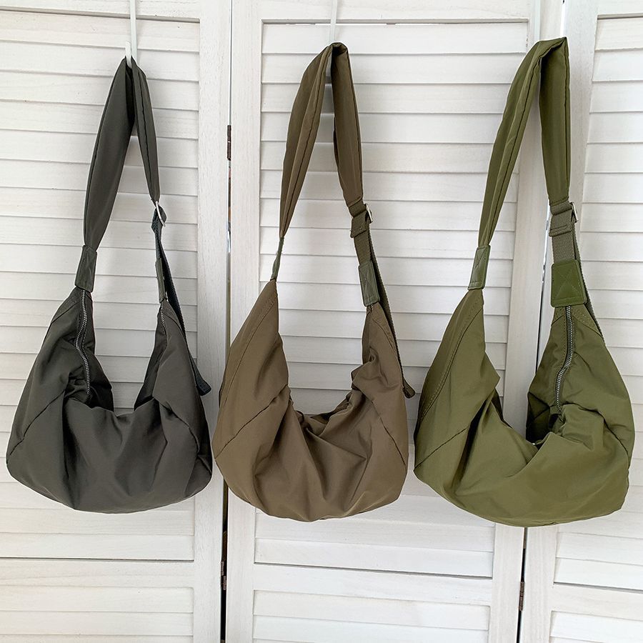 https://fulmo-img-server.com/waistpouch-lab/37a60de3-110f-4cef-8b9b-bfad4cfa3e1a.jpg
