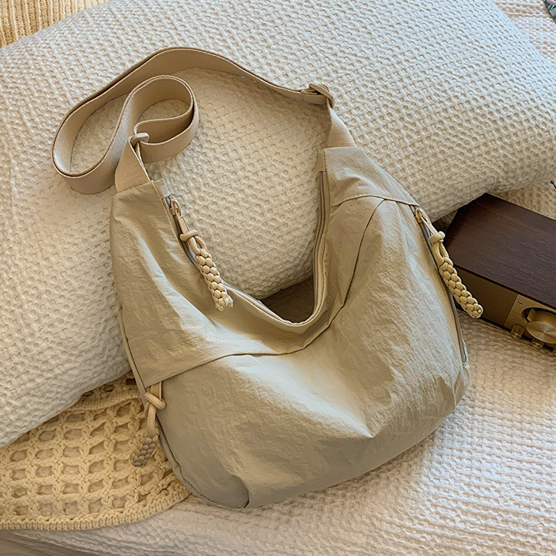 https://fulmo-img-server.com/waistpouch-lab/3d9f7e74-7654-4142-b31f-8ad69898d752.jpg