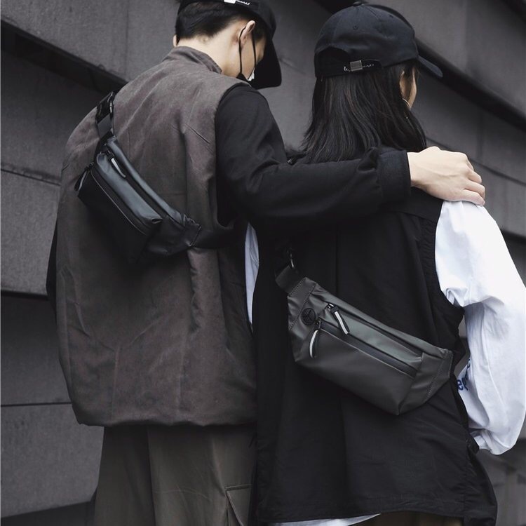 https://fulmo-img-server.com/waistpouch-lab/3fa9323a-4500-4d53-bc84-93083ccc0141.jpg