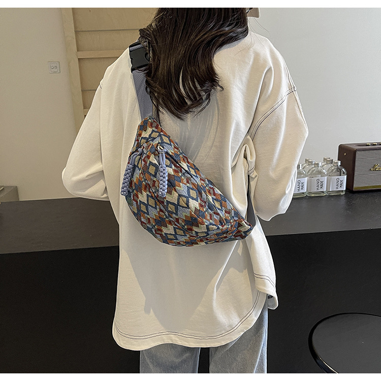 https://fulmo-img-server.com/waistpouch-lab/517b9569-7849-4980-9a03-99f08a04052e.jpg