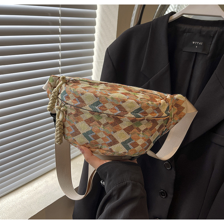 https://fulmo-img-server.com/waistpouch-lab/55fdd5ab-71d5-4043-9543-c00724b02696.jpg