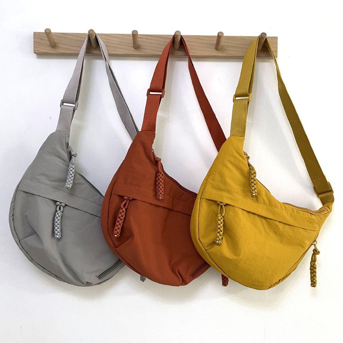 https://fulmo-img-server.com/waistpouch-lab/7837dbc9-d0de-4135-88b0-3e4cc00346b5.jpg