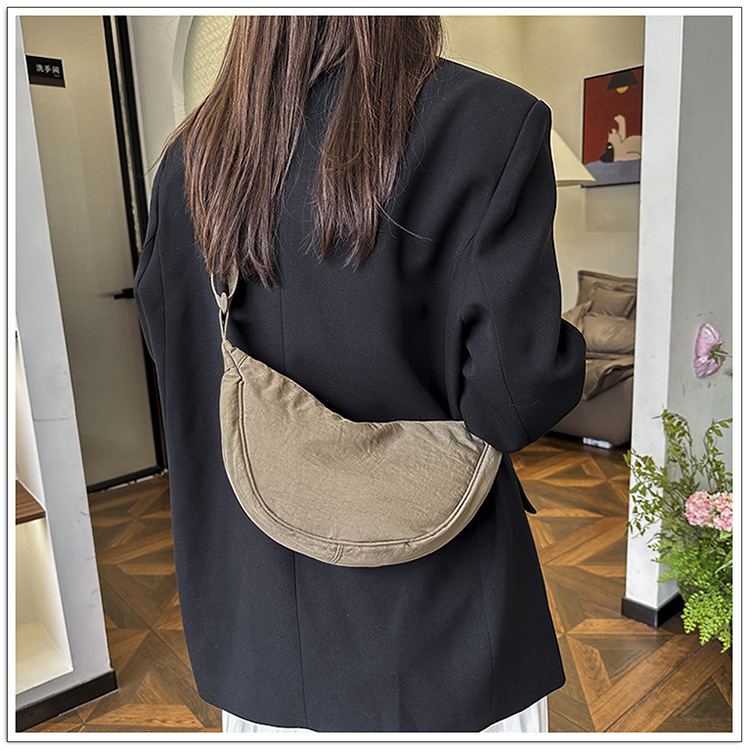 https://fulmo-img-server.com/waistpouch-lab/835d6f01-87c3-479d-82c0-9a0241d8558f.jpg