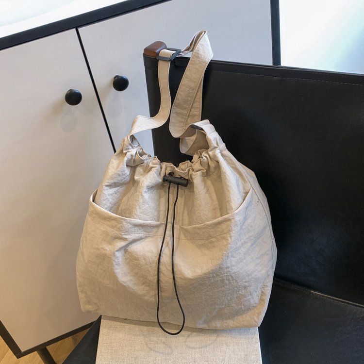 https://fulmo-img-server.com/waistpouch-lab/9d36f236-6871-42ea-a4fa-a99eec5659a5.jpg