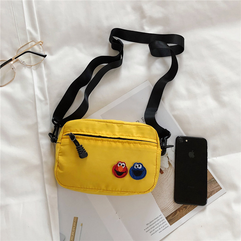 ウエストポーチ かわいいキャラクター刺繍入り多機能ウエストポーチ