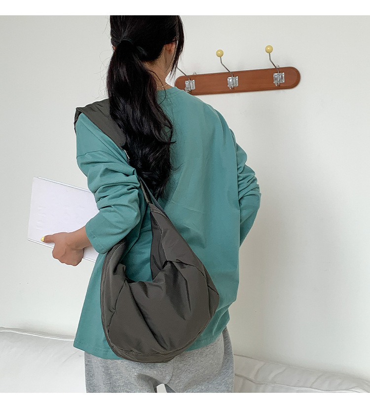 https://fulmo-img-server.com/waistpouch-lab/b818c9c1-946b-4668-ba98-da2422f3ffb8.jpg