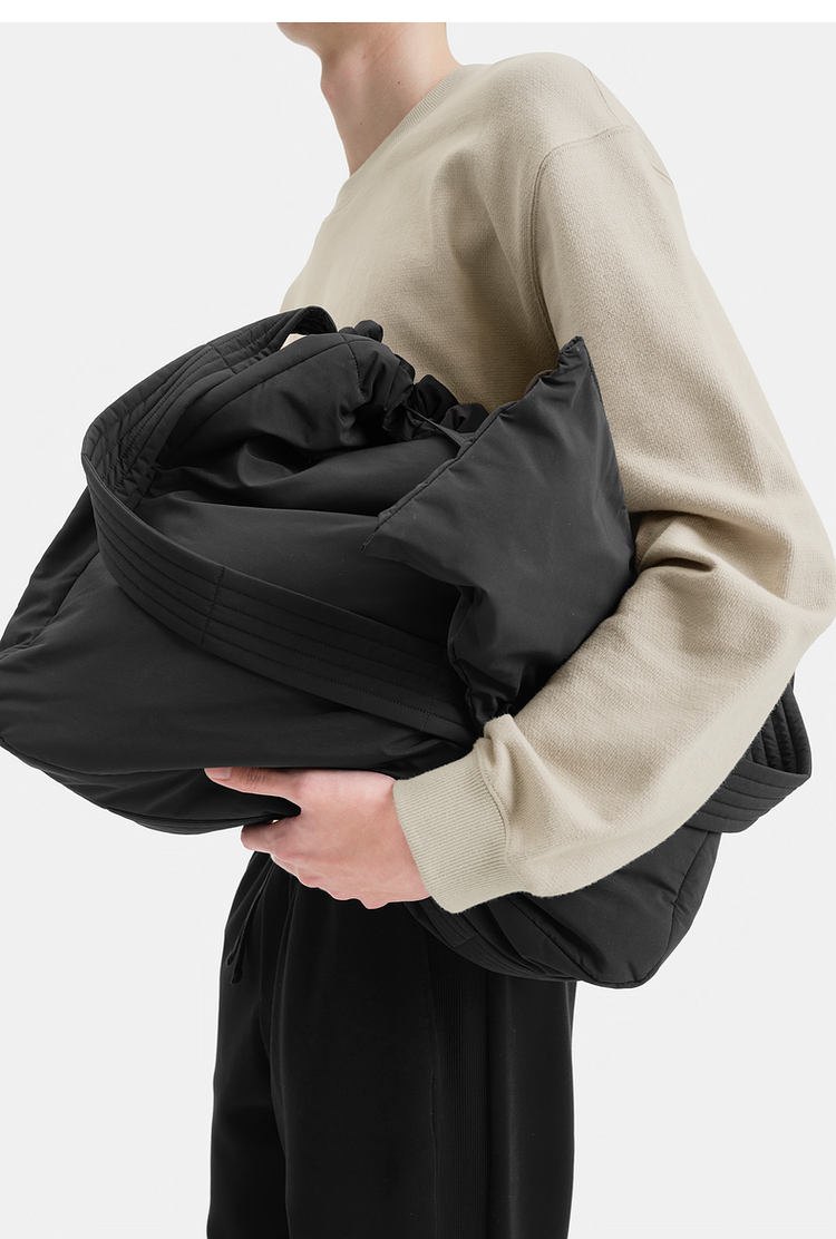 https://fulmo-img-server.com/waistpouch-lab/c3edbefc-6629-4179-83c0-b6fddf719999.jpg