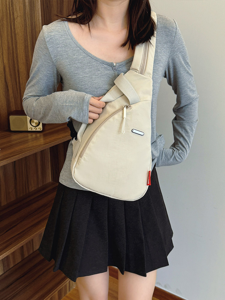 https://fulmo-img-server.com/waistpouch-lab/c9c1c27d-d41f-4a7f-a4cd-650939a16b90.jpg