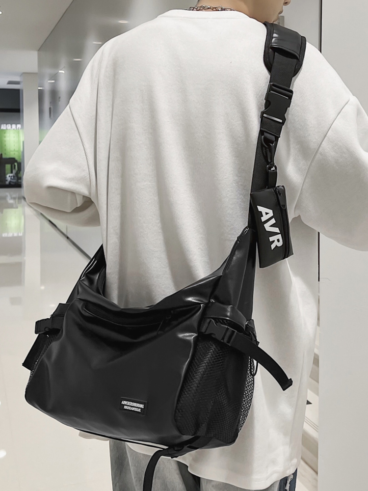 https://fulmo-img-server.com/waistpouch-lab/ca7c85be-47fe-4c20-9f77-8b763f40e4a5.jpg