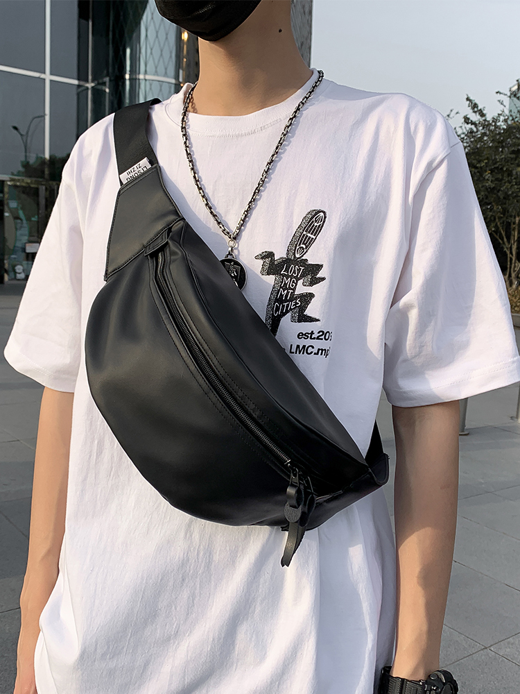 https://fulmo-img-server.com/waistpouch-lab/d0156418-b159-4138-818e-02497a2e123f.jpg