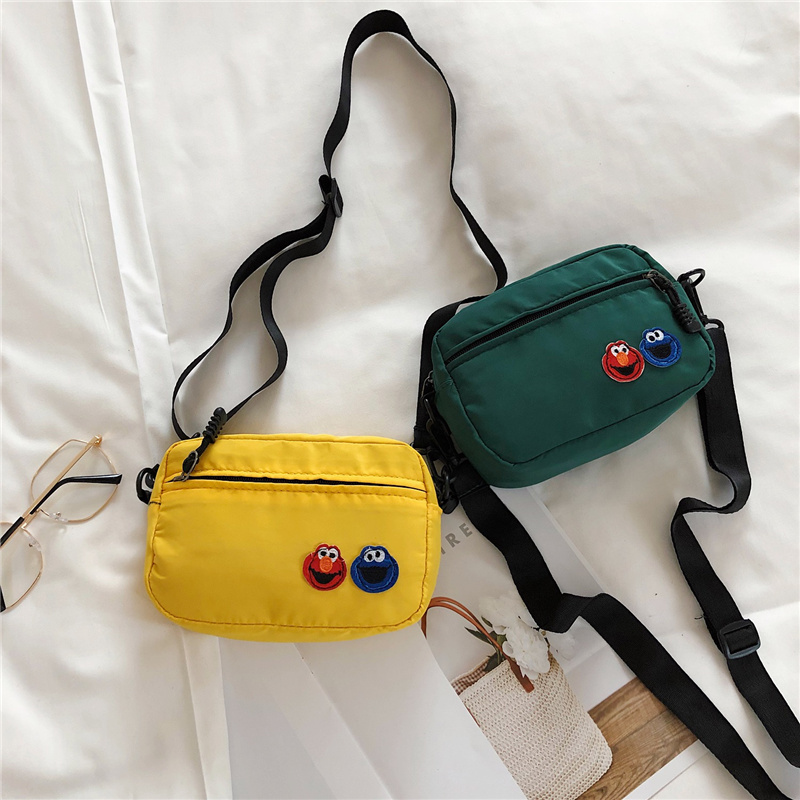 ウエストポーチ かわいいキャラクター刺繍入り多機能ウエストポーチ
