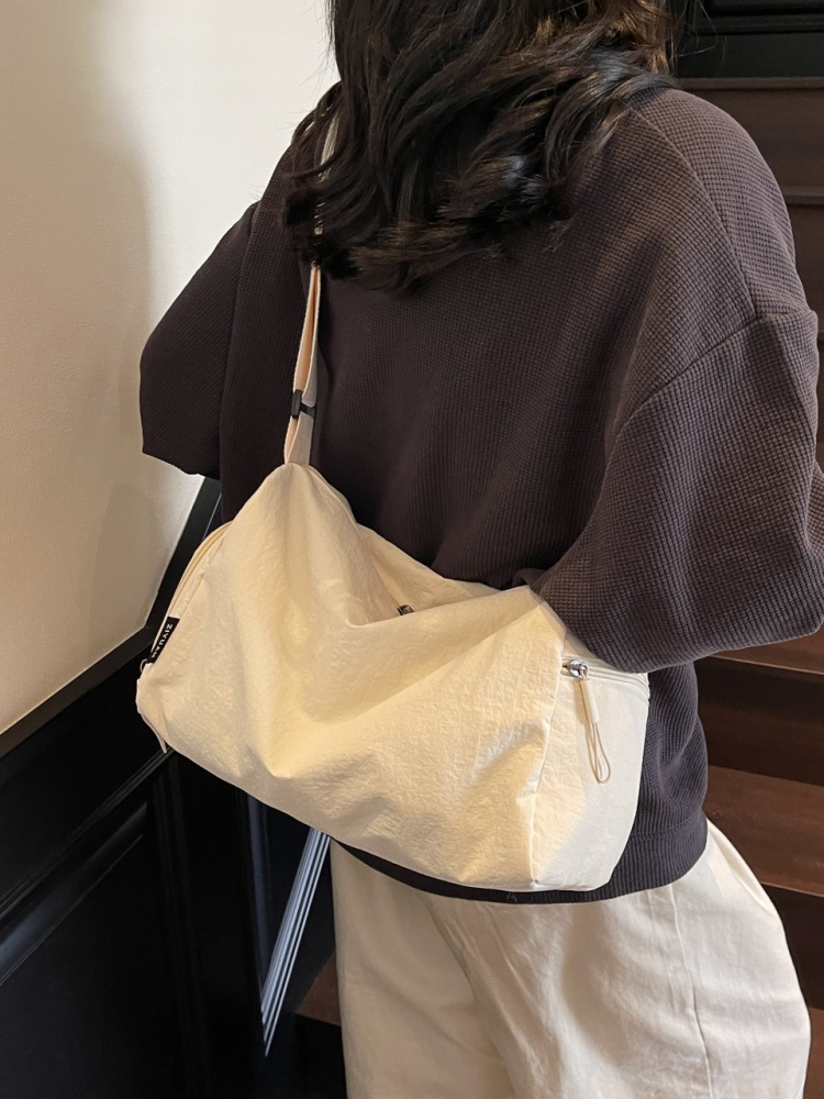 https://fulmo-img-server.com/waistpouch-lab/df0fadba-f562-4d8e-898d-93d4027c608c.jpg