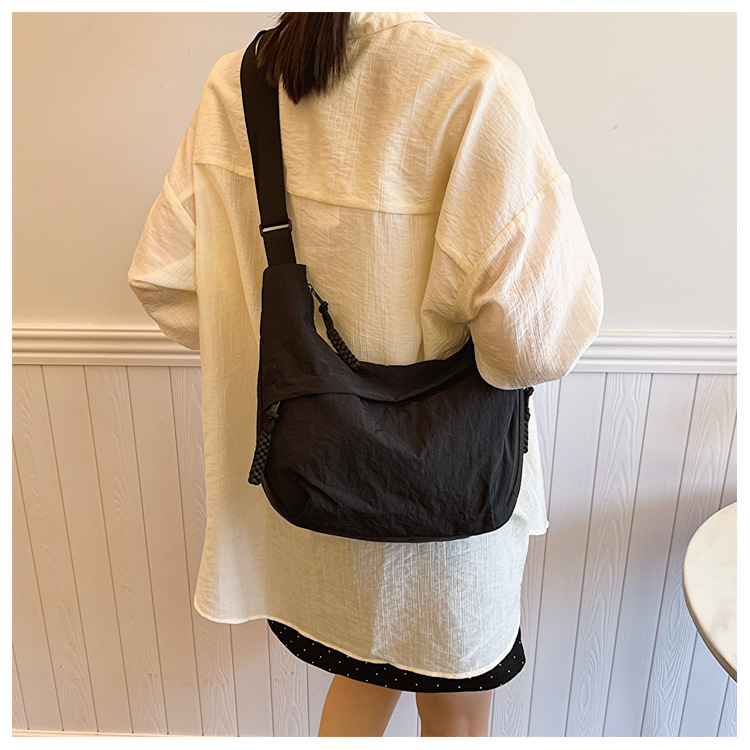 https://fulmo-img-server.com/waistpouch-lab/e4abbe3d-d4db-4d22-9f81-b889f70fff9d.jpg