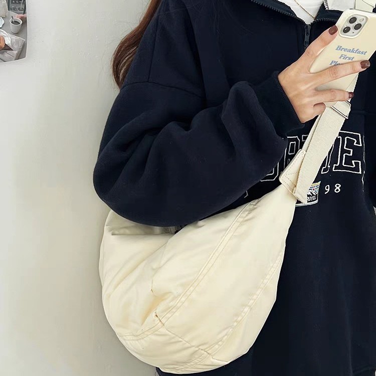 https://fulmo-img-server.com/waistpouch-lab/ed62cf4a-6e80-4c46-a1d4-eec5c053ff0a.jpg