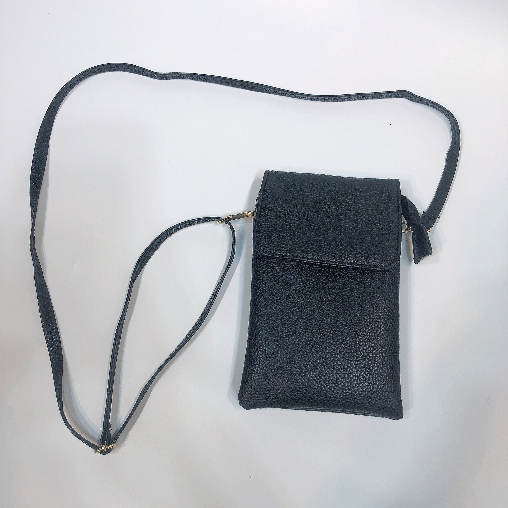 https://fulmo-img-server.com/waistpouch-lab/f4f42e41-442d-4ef7-b373-6cf8c36ee9bf.jpg